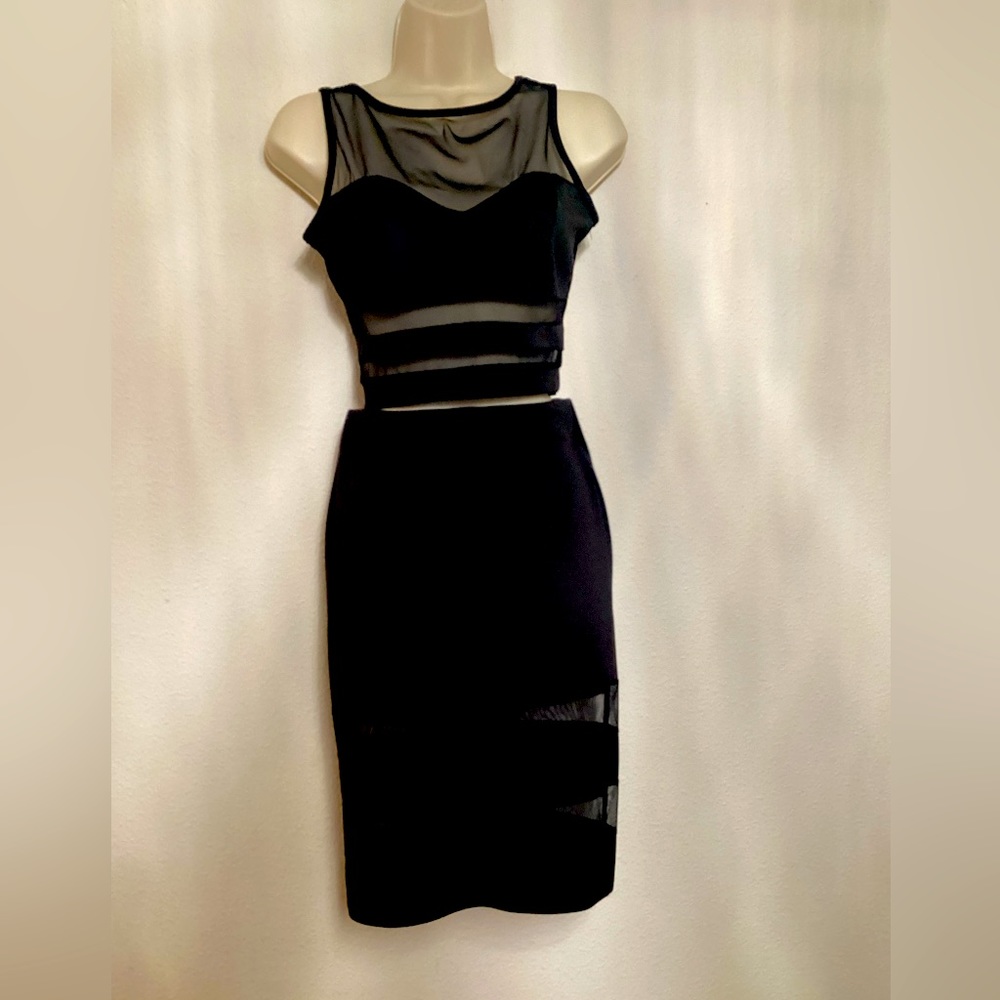 Babe Society | size: M | color: M women’s two piece skirt set